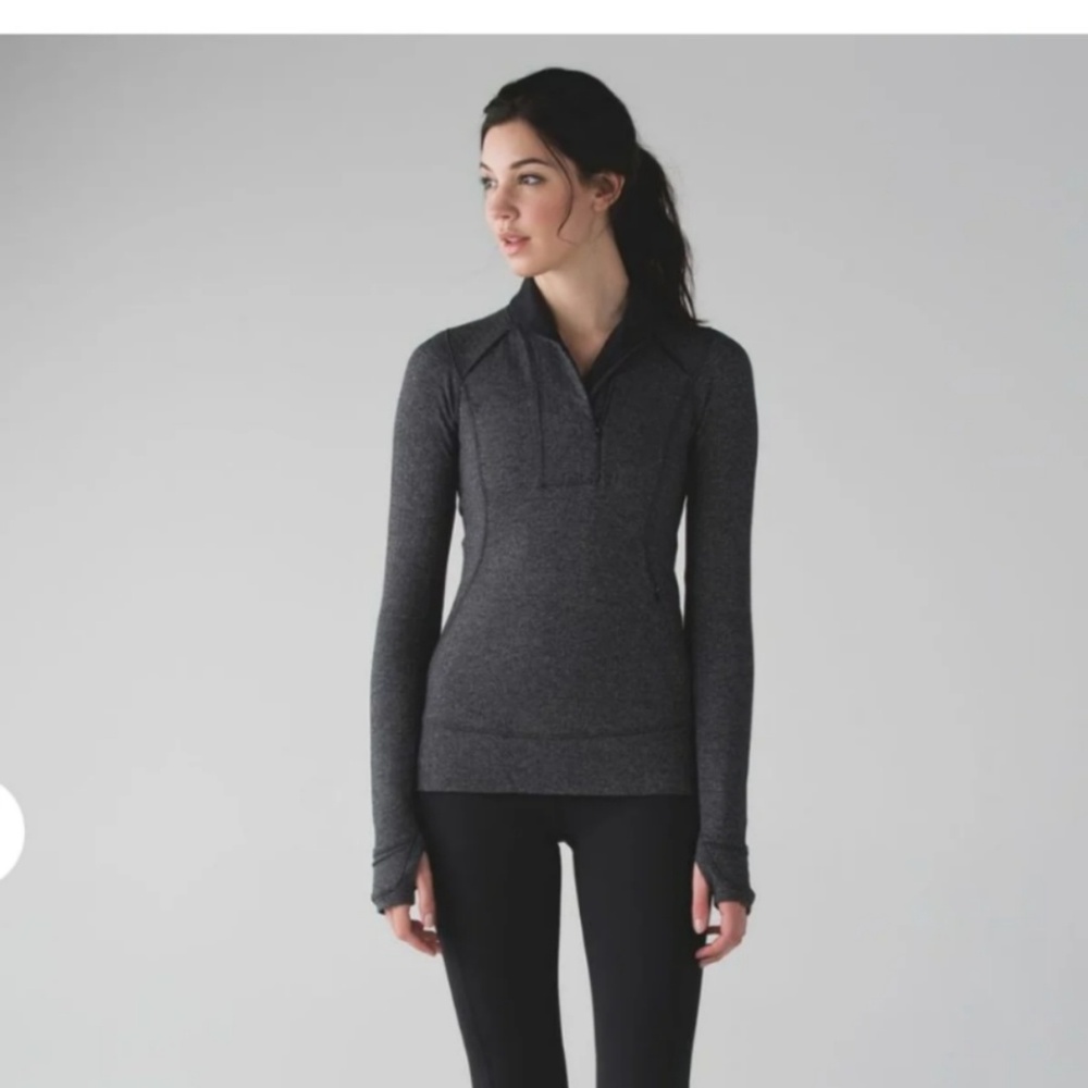 ***SOLD*** Lululemon Think Fast pullover sz 2